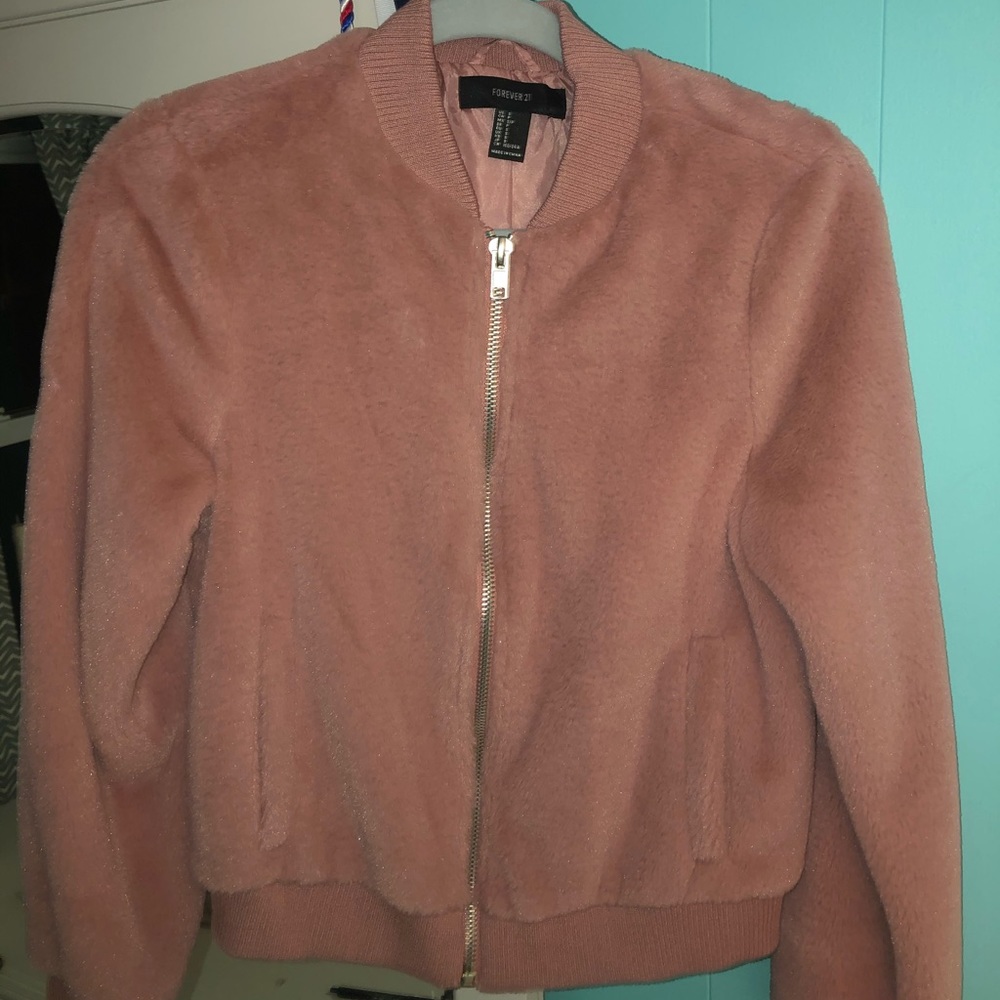 BLUSH PINK FAUX FUR BOMBER